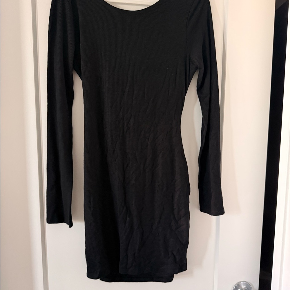 Lulu's Classic Black Long Sleeve Dress